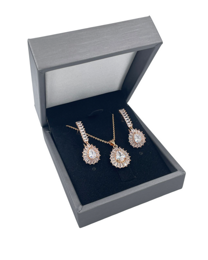 Set Elegante de Zirconia | Collar y Aretes Tipo Gota| Blanco con Brillo Premium